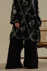 Grace Z-(S1257) - Stitched Embroidered 3pc lawn dress with Printed Munar Dupatta.